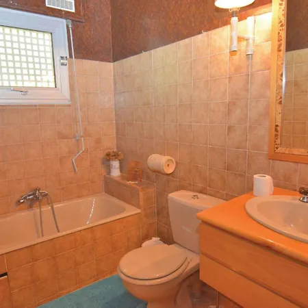 Lovely In With Wifi Holiday home *